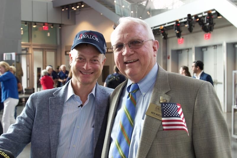 Gary Sinise and Dr. Gordon “Nick” Mueller, then President & CEO of the National World War II Museum.