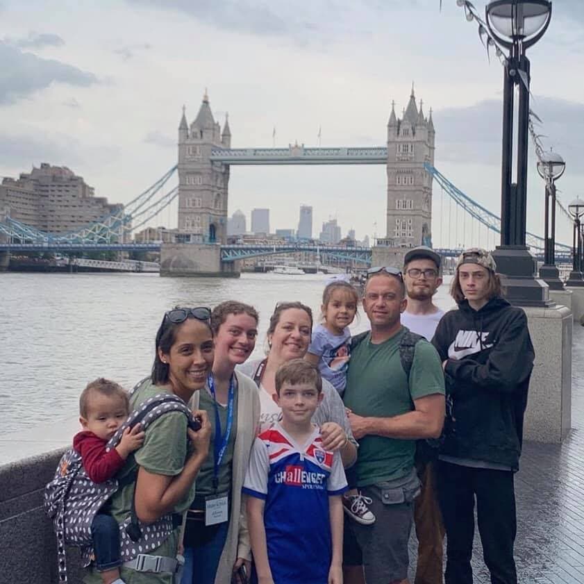 Through the Make-A-Wish Foundation, Allyson, her three brothers, and Kimberly were able to take a family trip to London in June 2019.