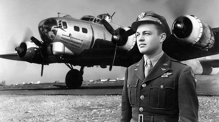 Jack Sinise flew aboard a B-17 Flying Fortress as a navigator with the 8th Air Force, 379th Bomb Group.